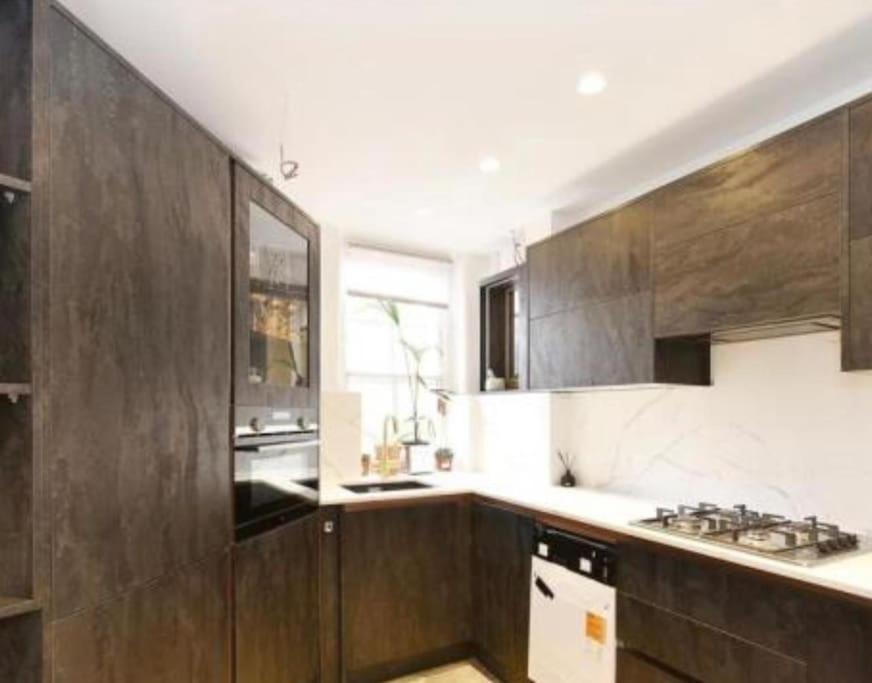 ロンドン2 Bed Flat In St Johns Woodアパートメント エクステリア 写真